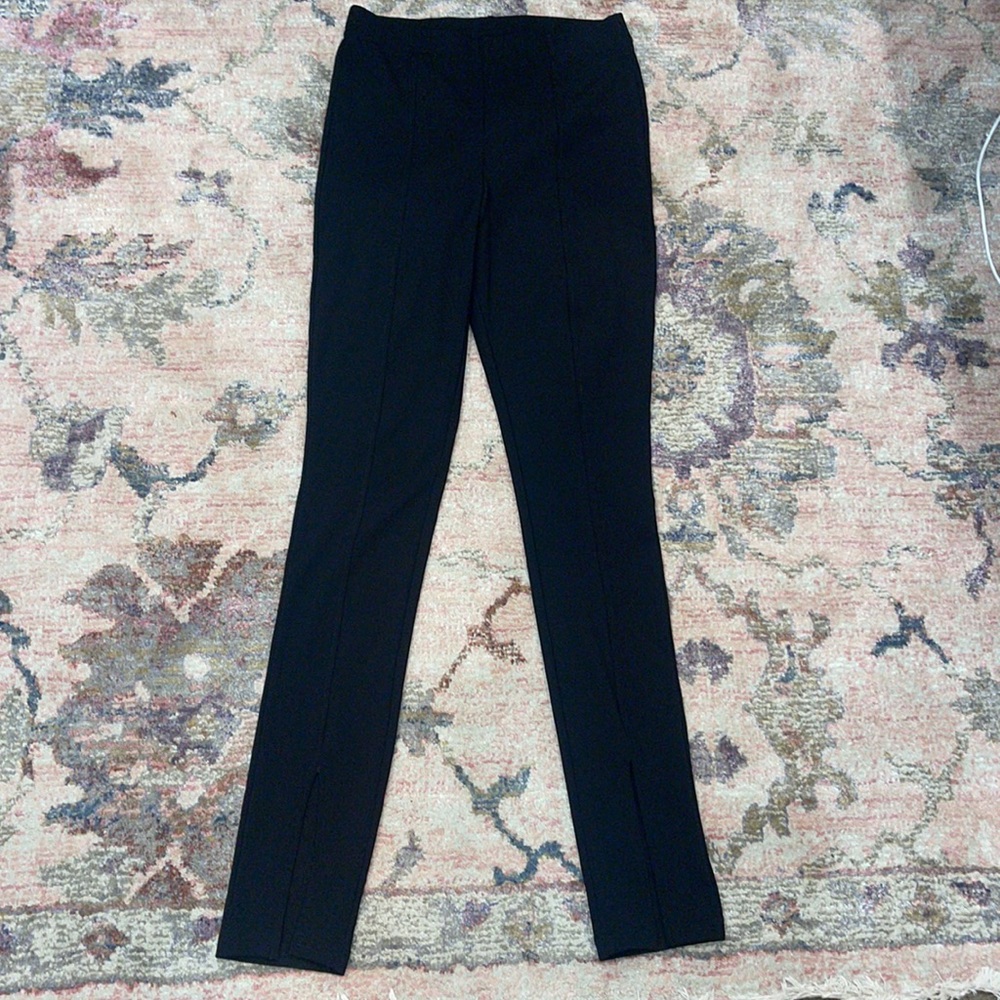 H&M, size M, color black
